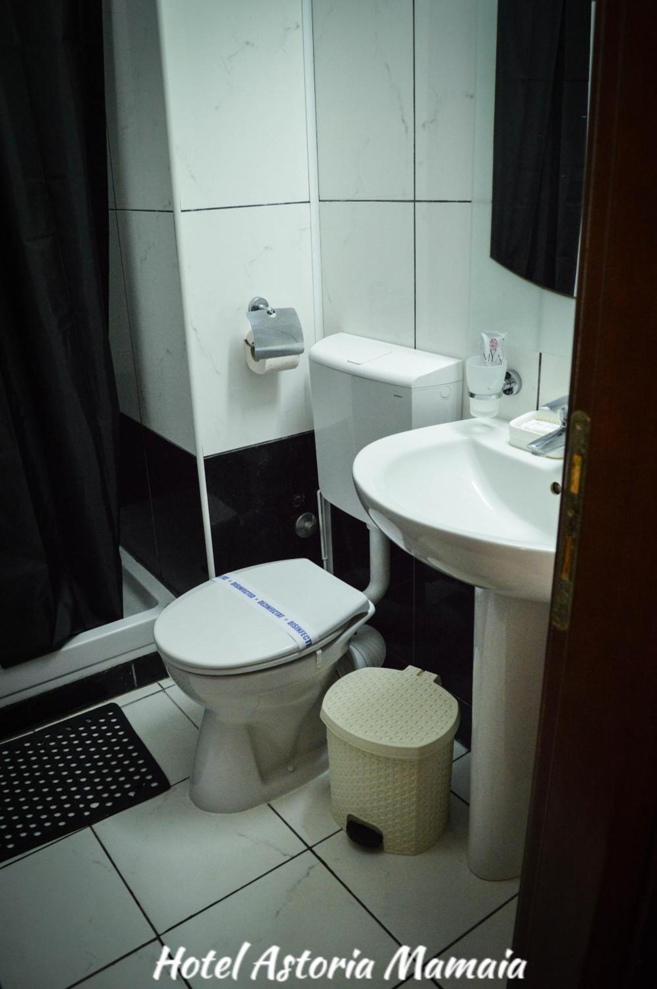 Hotel Astoria Mamaia Esterno foto